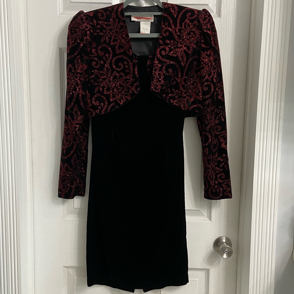 Scott McClintock Cocktail Party Dress Size 8 Black Velvet Red Studded Vintage